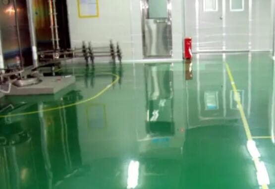 環(huán)氧地坪施工為什么說要施工中涂層？